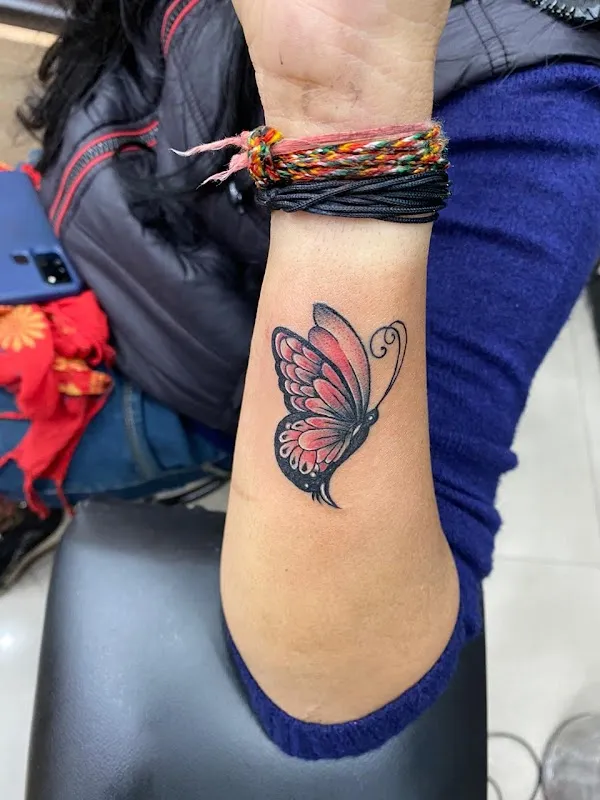 Inkland Tattoo & Nail art studio
