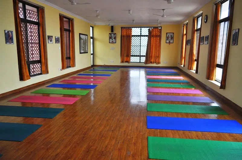Sivananda Yoga Vedanta Dwarka Centre