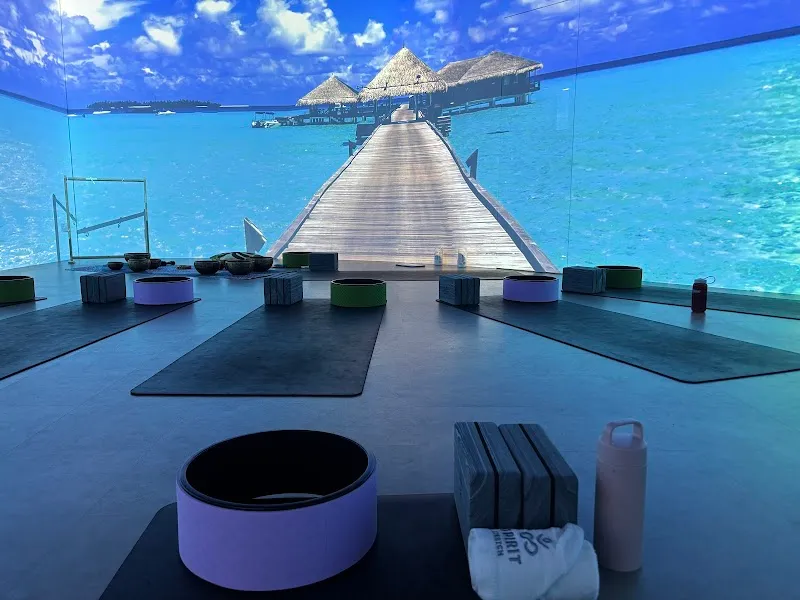 Spirit Stretch Immersive Yoga