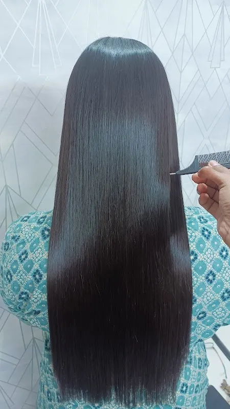 Flavia's Salon & Academy (Ladies only)
