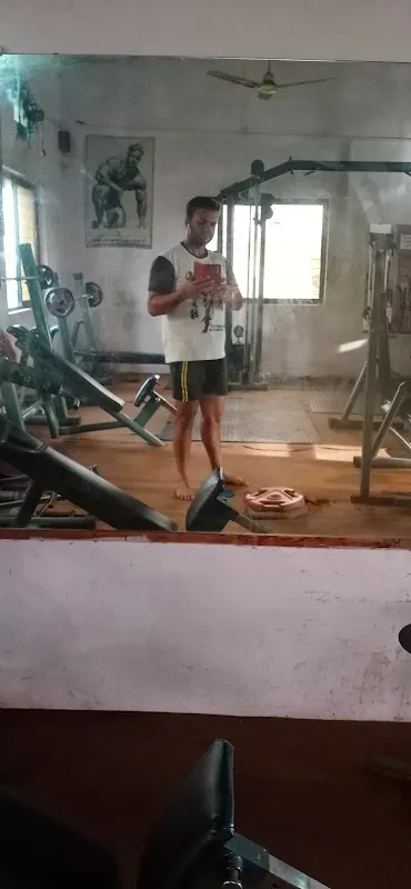 Om fitness center