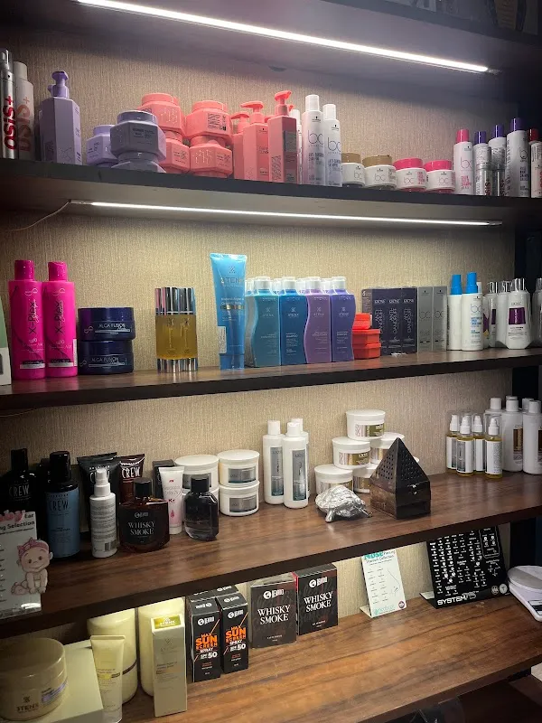 Cheveux Vuitton | Family Salon and SPA Ranchi