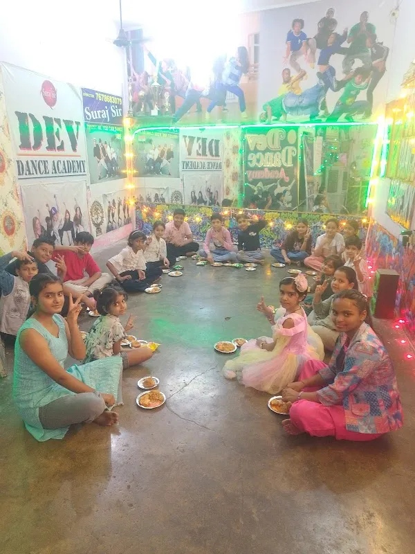 Dev Dance Academy