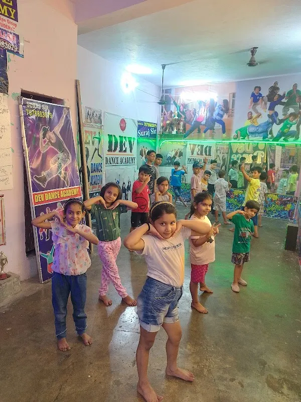 Dev Dance Academy