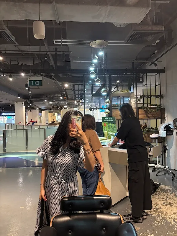 J&J Hair Identity ORGANIC Hair salon Singapore
