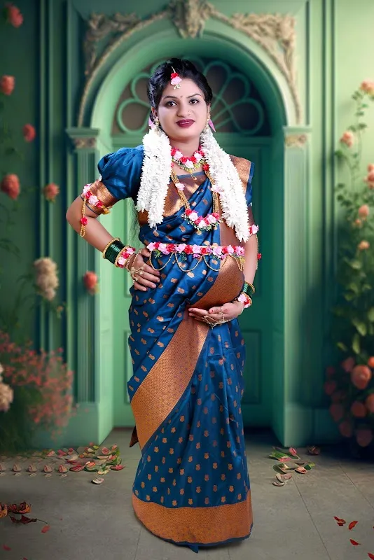 Radhe photo studio