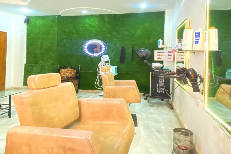 Divine Unisex Salon