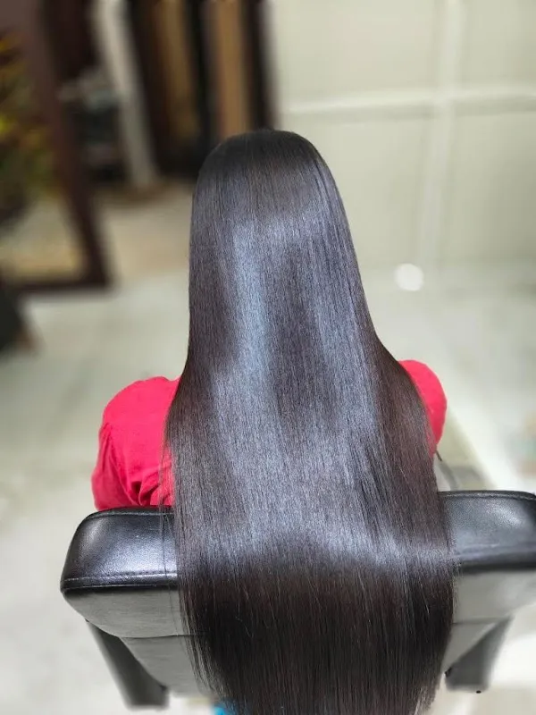Divine Unisex Salon