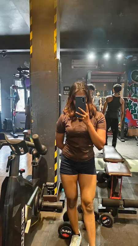 GLORY GYM