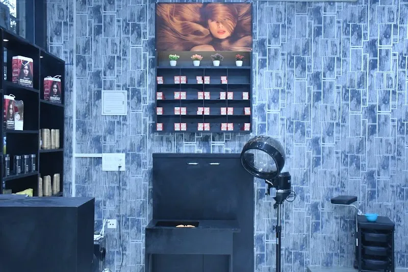 The Rich Unisex Salon