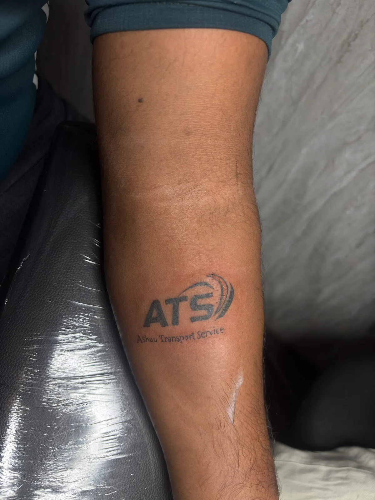 Akash mehndi and tattoo artist