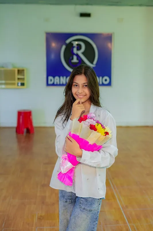 SR Dance Studio