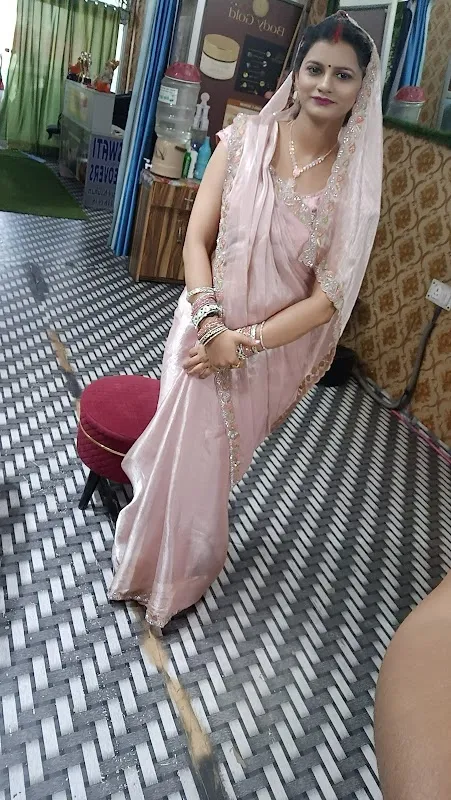 Swati Makeovers By Ritu Chauhan