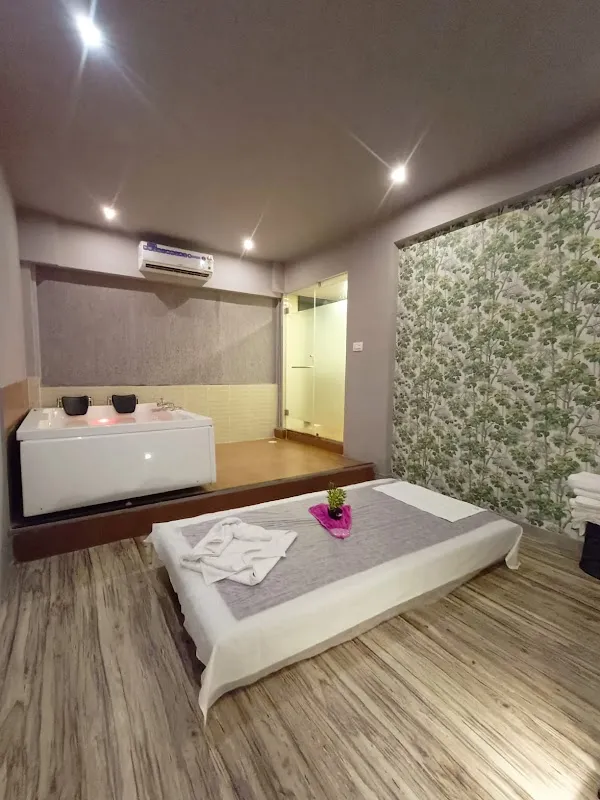 Spa Nest Ghansoli