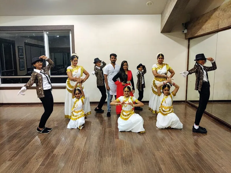 Broadway Dance & Gymnastics Studios- Dance Classes, Gymnastics,Dance music classes,wedding Choreography, Talents and artist