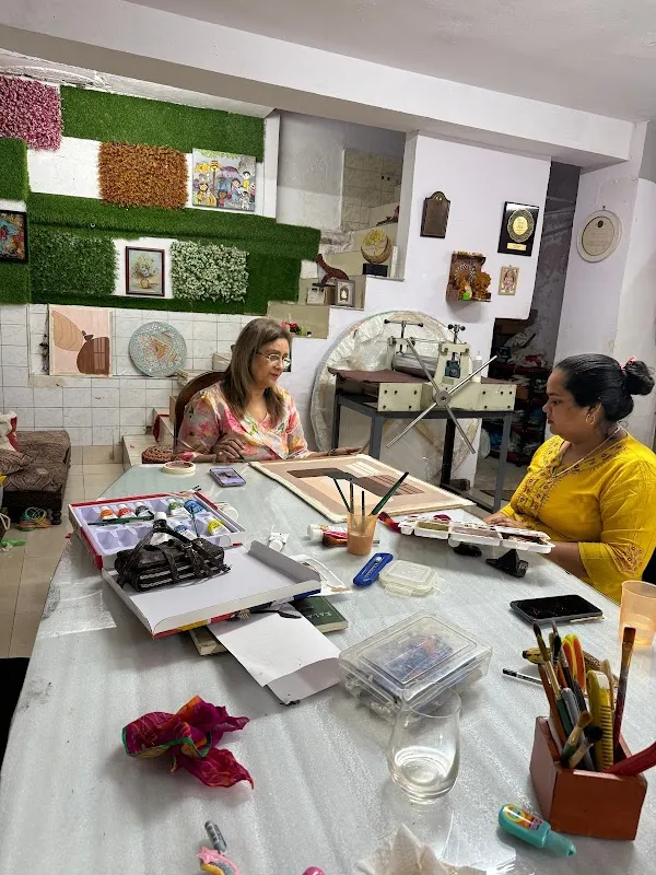 Anaavi art studio in delhi