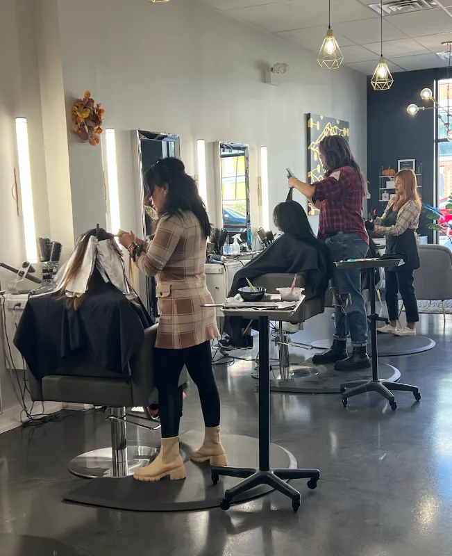FM Hair Studio