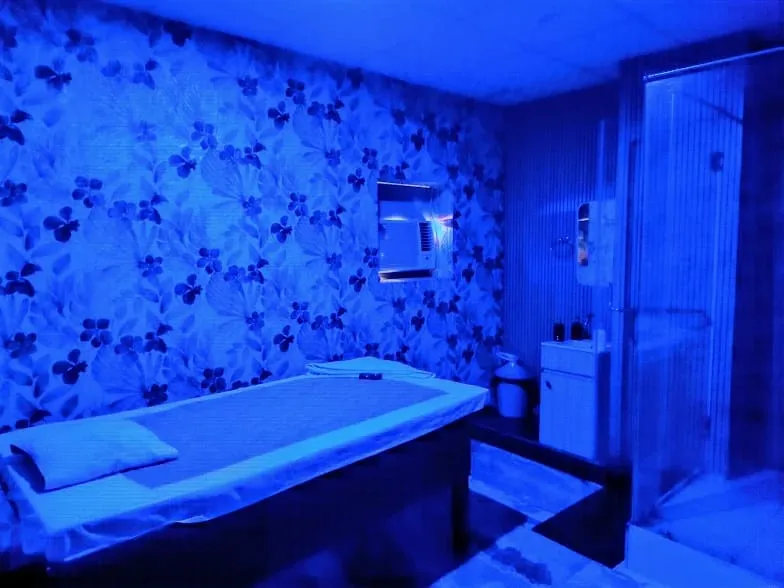 Crown Salon & Spa