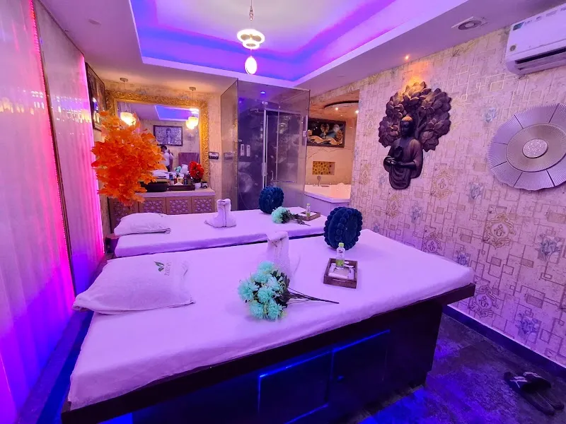 Crown Salon & Spa