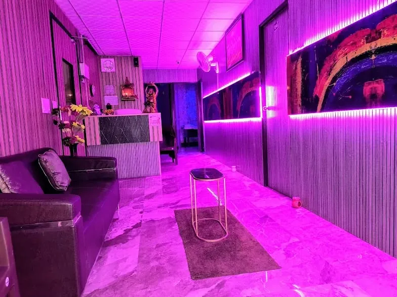 Crown Salon & Spa