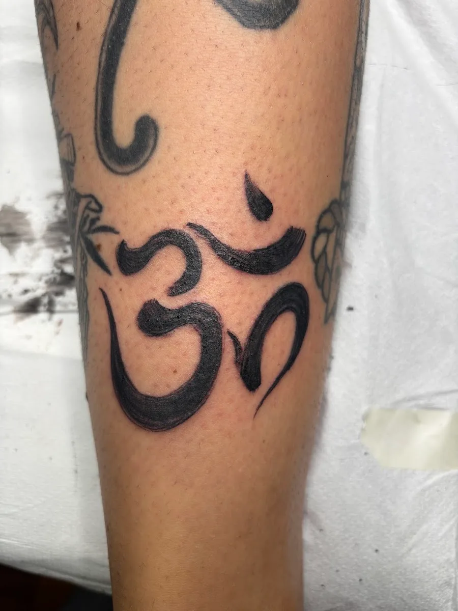 Point Tattoo Studio