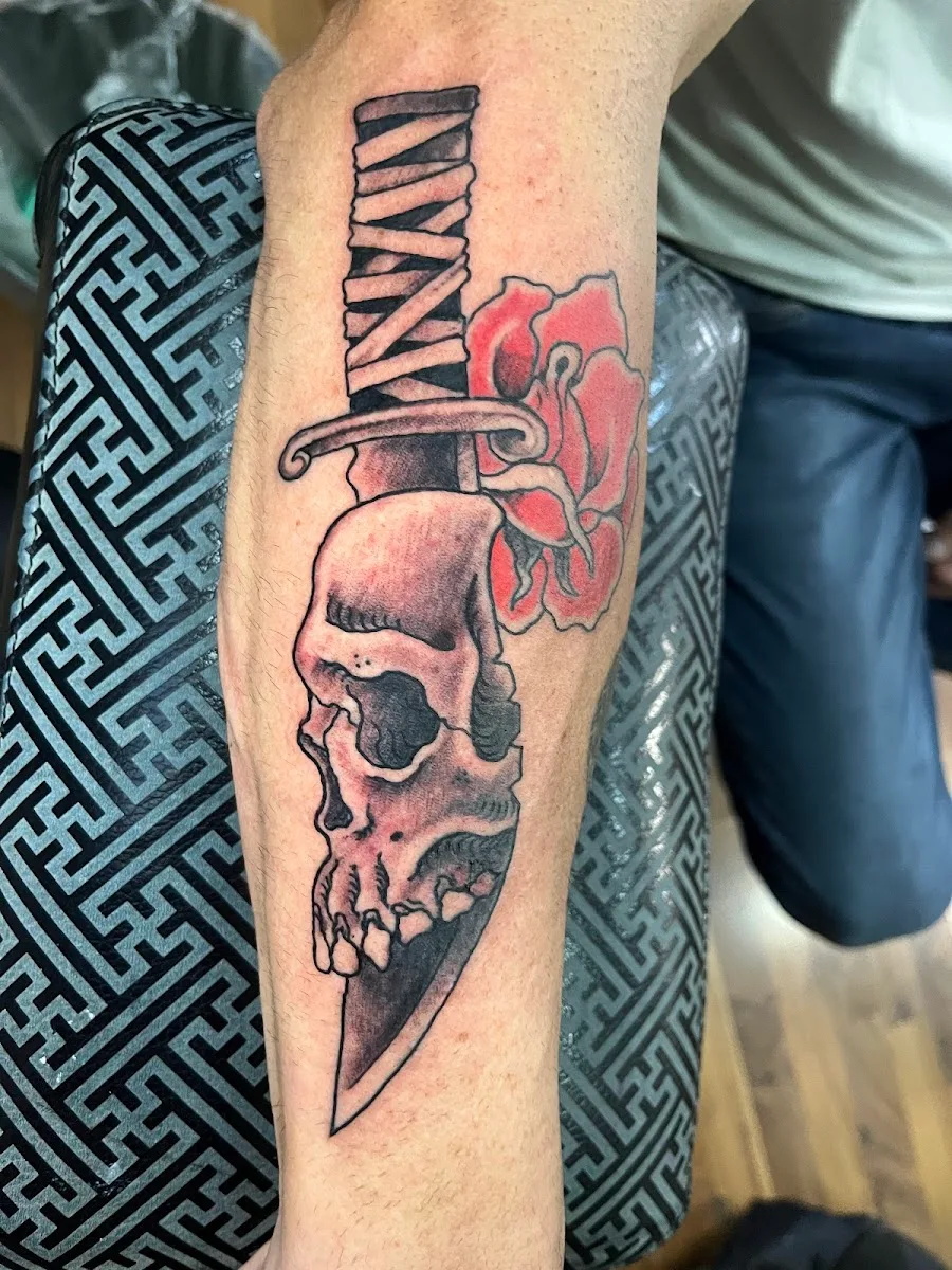 Point Tattoo Studio