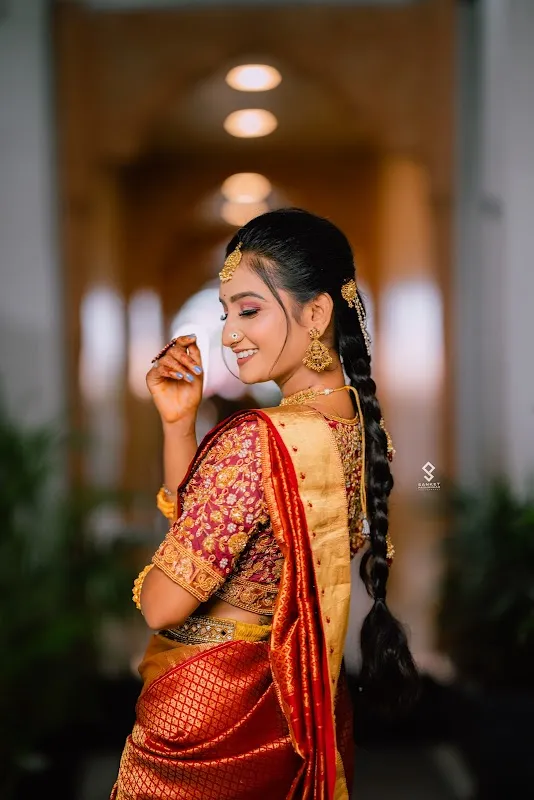 Seema dhoke Makeup Artist