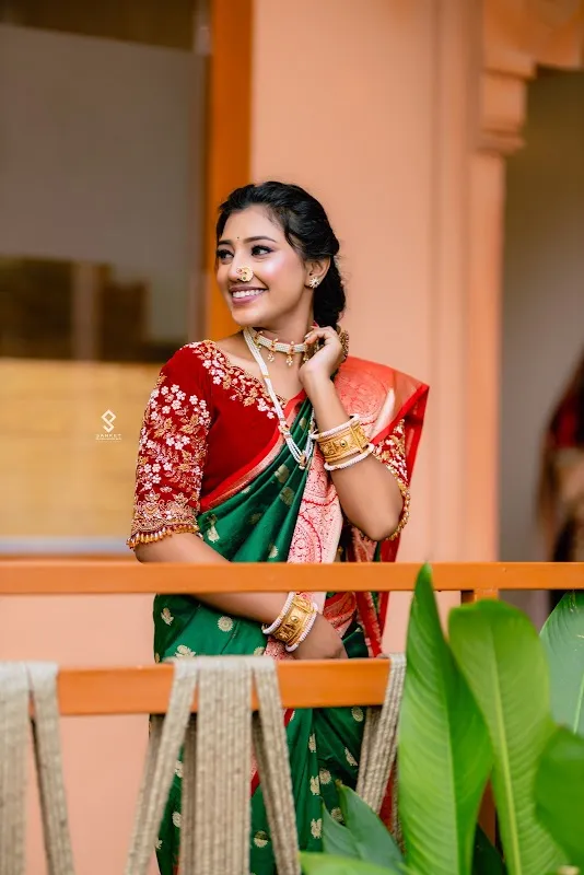 Seema dhoke Makeup Artist