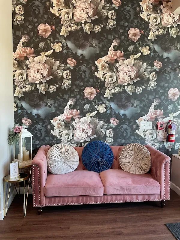 Beautique Hair Salon & Styling Bar