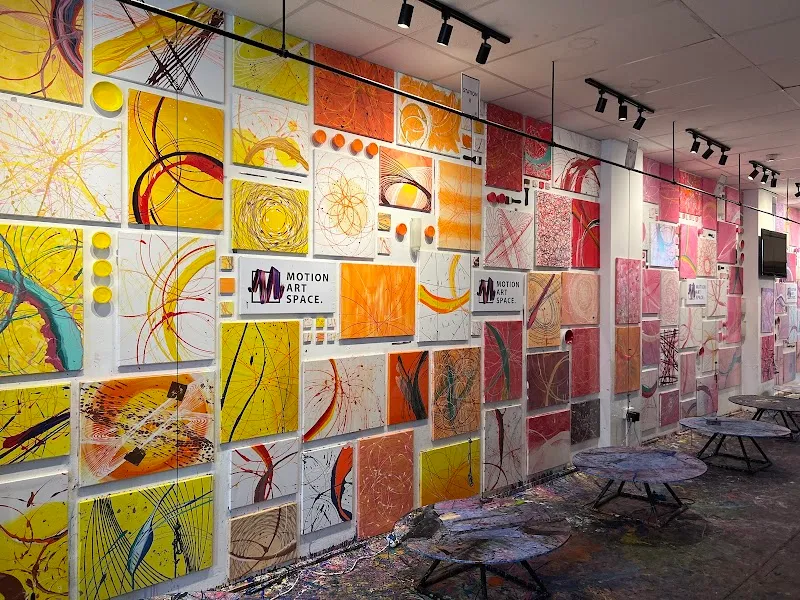 Motion Art Space