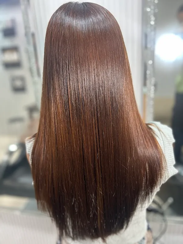 The glamour beauty salon