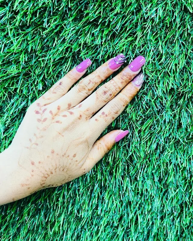 The glamour beauty salon