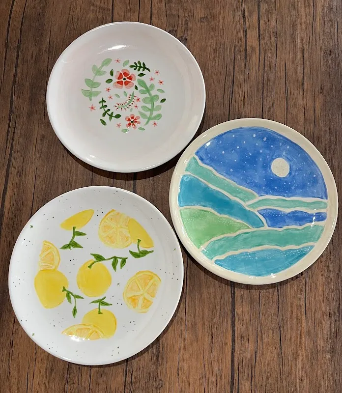 Paradise Pottery & Art Studio
