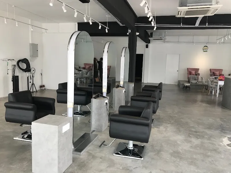 Nikkei Salon
