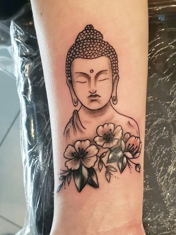 Saini Tattoo Studio / Best Tattoo Shop Tattoo Artist Best Tattoo Studio New Delhi