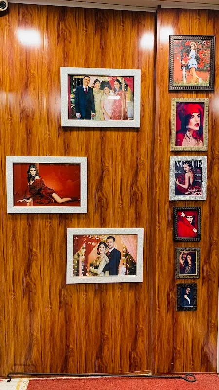 Heena Photo Studio