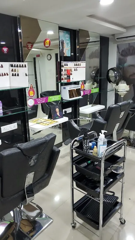 Green Trends unisex Hair and Style Salon