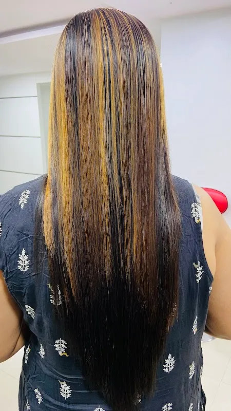 Green Trends unisex Hair and Style Salon