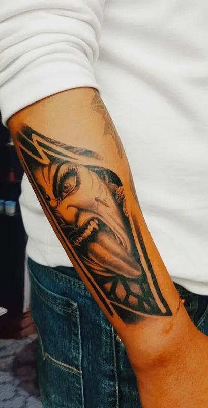 AmigoMad Tattoo Studio