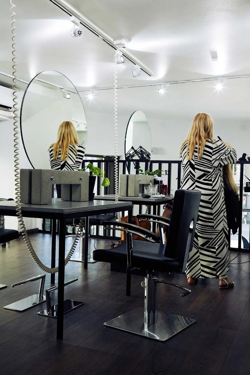 Q Hair Kamppi - Malminrinne