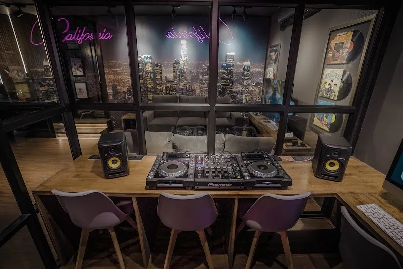 Cali Recording Studios