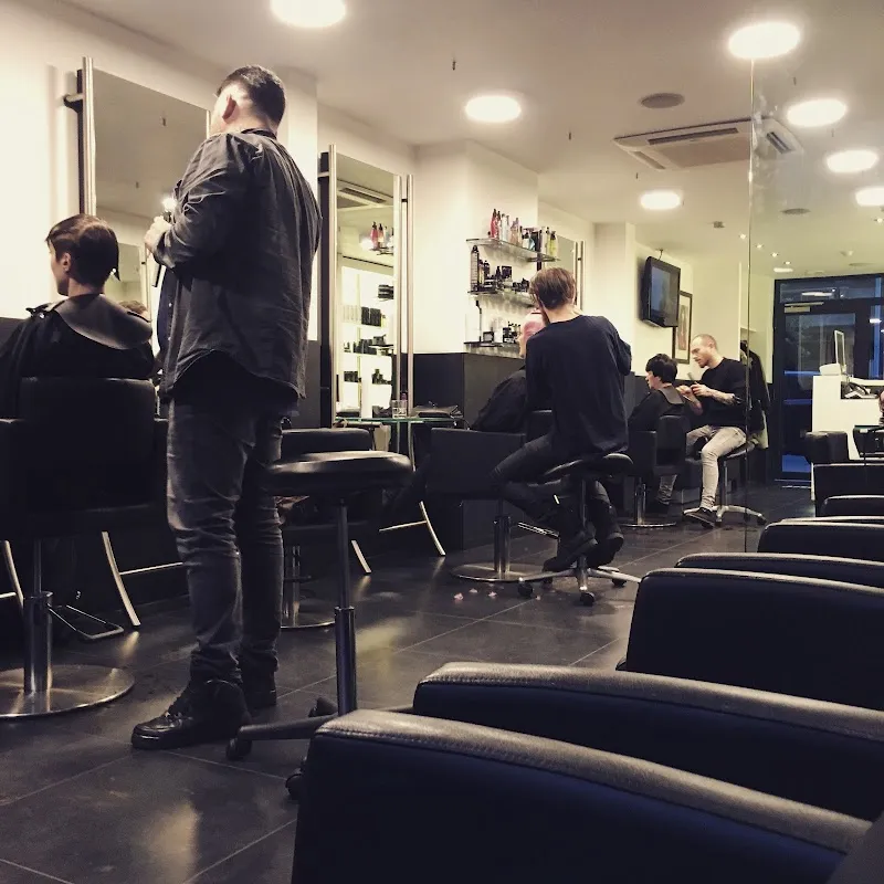 TONI&GUY Schuman