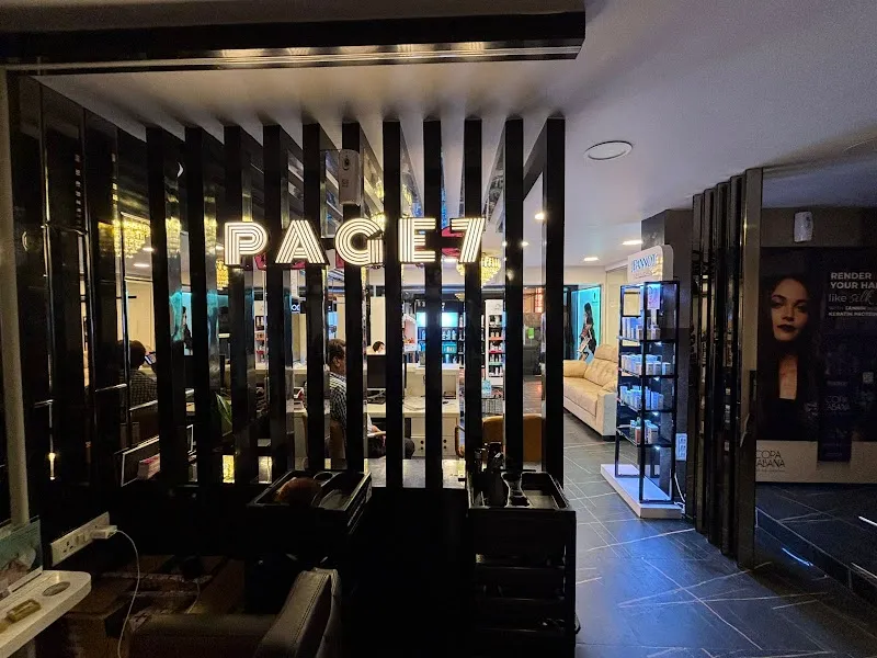 Page 7 Unisex Salon in Hazratganj, Lucknow