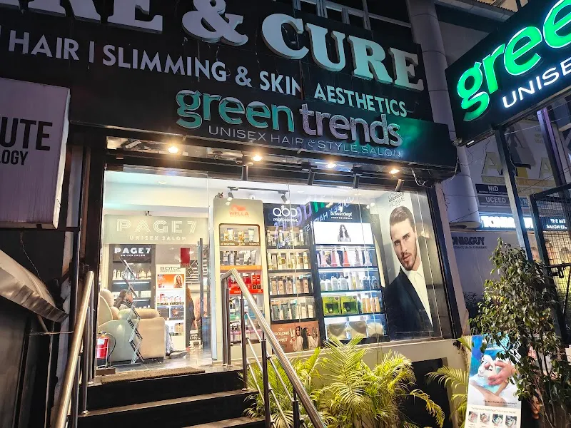 Page 7 Unisex Salon in Hazratganj, Lucknow