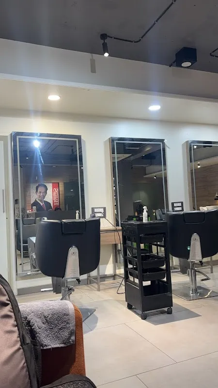 Habibs Hair & Beauty Salon Solapur