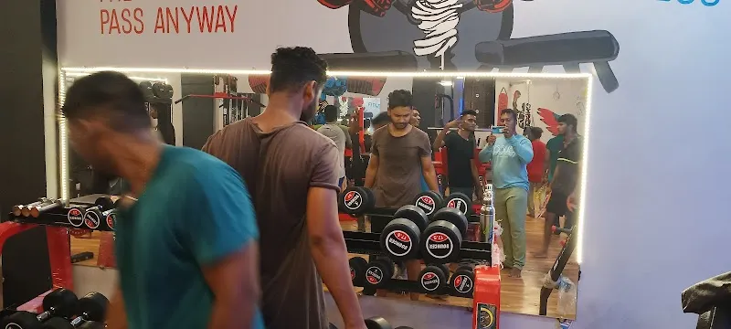 Om Muscle Maniac Fitness | Best Gym, CrossFit and Fitness Center in Ulhasnagar
