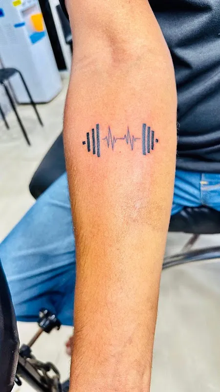 WELL TATTOO MAKE-UP STUDIO (Professional)