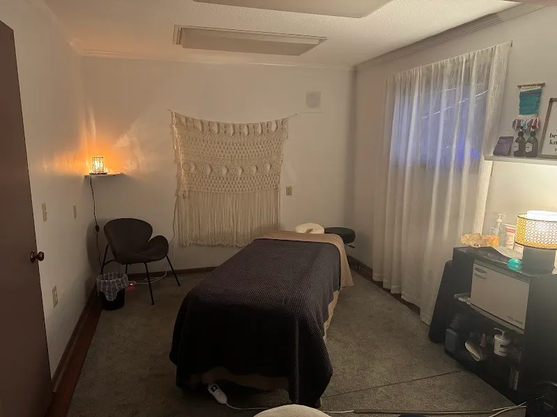 Seven Pines Massage