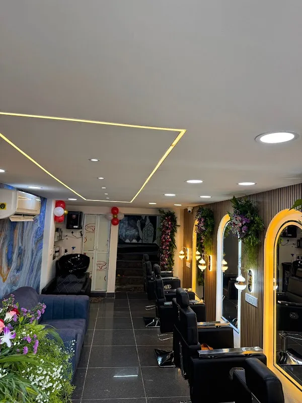 Glamwalk Unisex Salon - Beauty Salon in Airoli