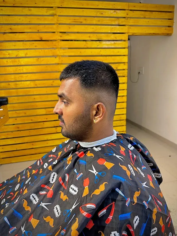 SHUBHZ The Perfect Men's Salon